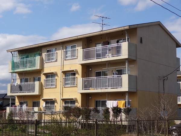 （写真）下飯沼団地A棟