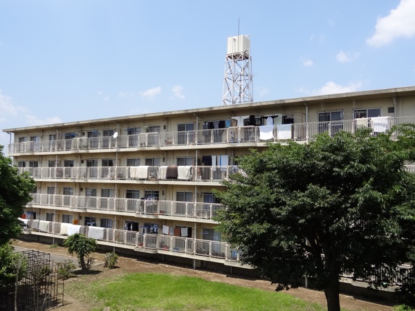 (写真)A棟 (写真)A棟