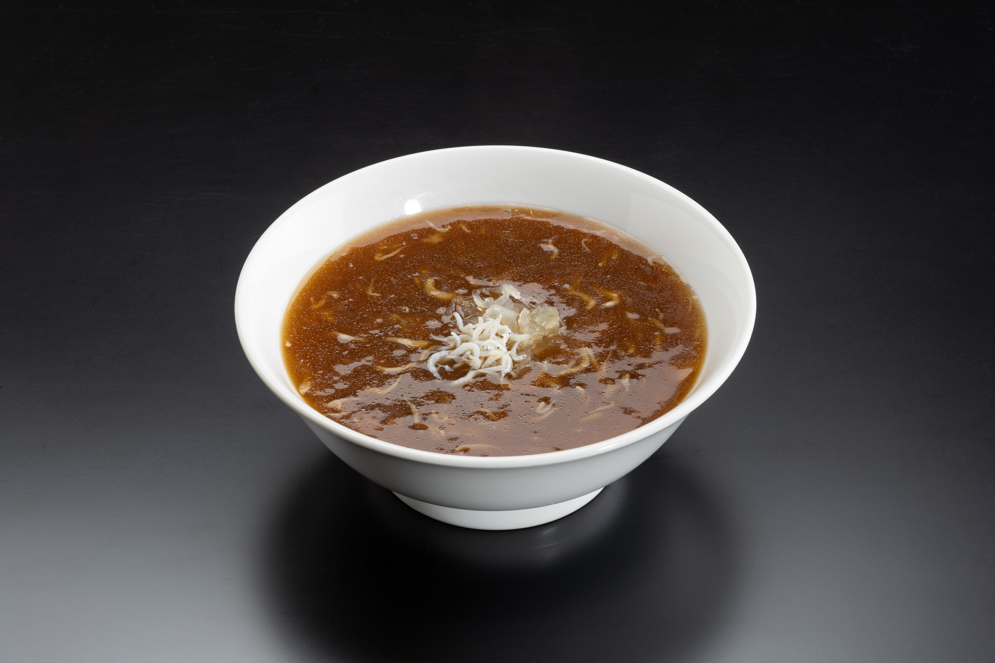 大洗産しらすとふかひれのつゆそば 大洗産しらすとふかひれのつゆそば