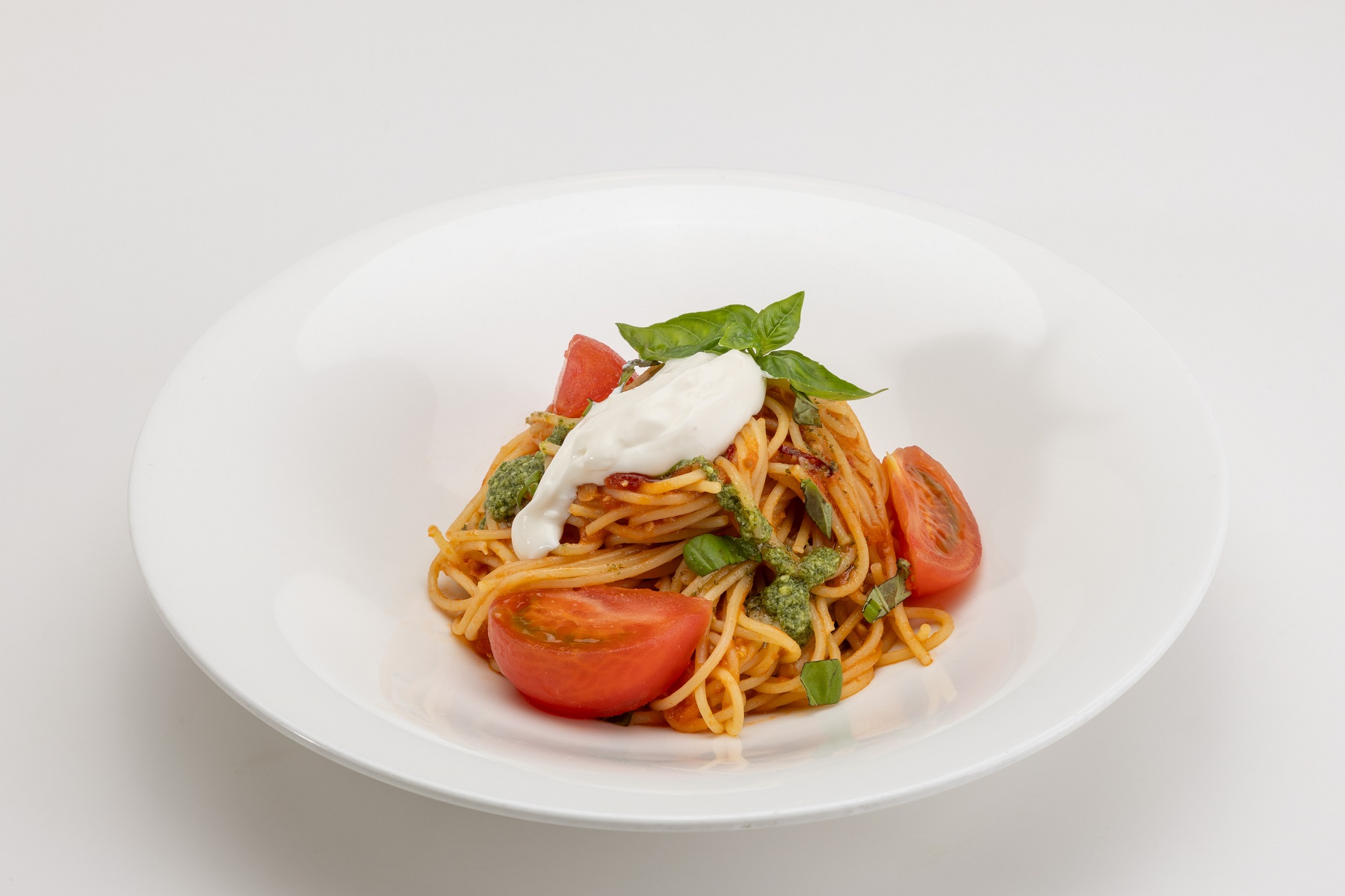 【&me.10月】バジルと那珂市産「トマト」のスパゲッティ リコッタチーズ添え 【&me.10月】バジルと那珂市産「トマト」のスパゲッティ リコッタチーズ添え